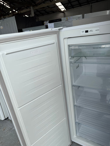Factory second Hisense 173L Upright Freezer White HRVF170 - Second Hand Appliances Geebung